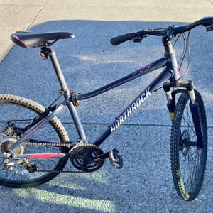 2022 Northrock Medium Blue, Red, and Black