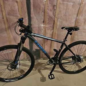 Bontrager X caliber Black and Blue