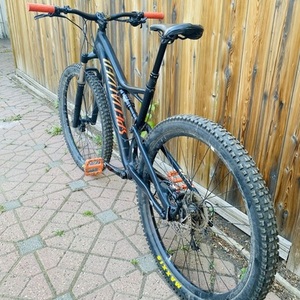 2018 Specialized Camber 29 Black and Orange