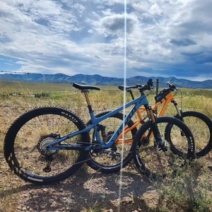 2022 Pivot Trail 429 Blue