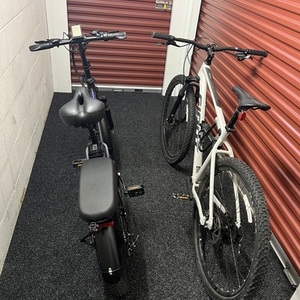 2021 Giant Talon 2 29” (L) Silver, gray or bare metal