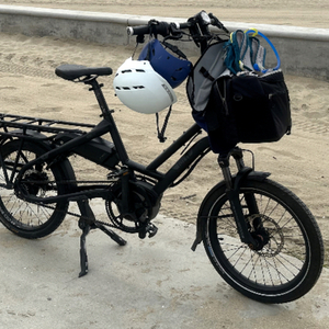 2022 Tern HSD S8 cargo bike (rear storage) Black