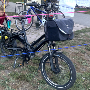 2022 Tern HSD S8 cargo bike (rear storage) Black