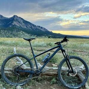 2022 Specialized Fuse Sport Blue