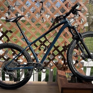 2022 Specialized Fuse Sport Blue