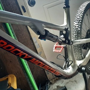 2024 Rocky Mountain Bicycles White