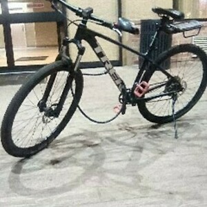 Trek Marlin 7 Blue and Silver, gray or bare metal