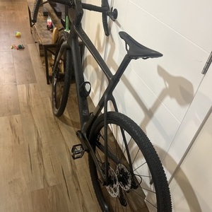 2024 SCOTT Addict Gravel 40 Black and Silver, gray or bare metal