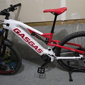 2022 GASGAS GASGAS G TRAIL 3.0 White and Red