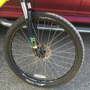 2016 GT Bicycles Mountain Yellow or Gold