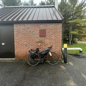 2016 Specialized Awol Green and Black