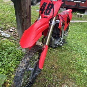2023 Honda Crf250r Red