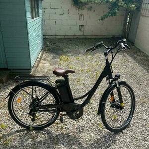 2024 Independent Fabrication Ste-thru Commuter 2024 Black