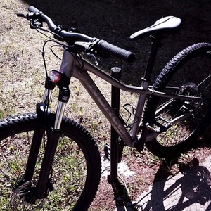 2024 Norco Bikes Norco storm Silver, gray or bare metal