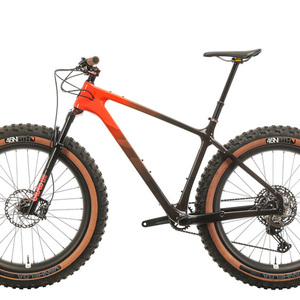 2022 Salsa Beargrease Black