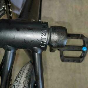 6KU Urban Track Black