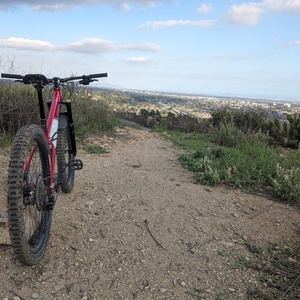 2021 Kona Honzo ESD Red