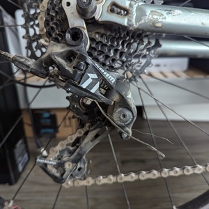 2003 Giant Rincon Silver, gray or bare metal