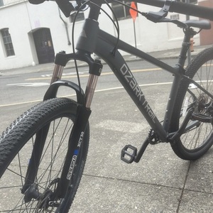 2024 SR Suntour Ozark trail Silver, gray or bare metal