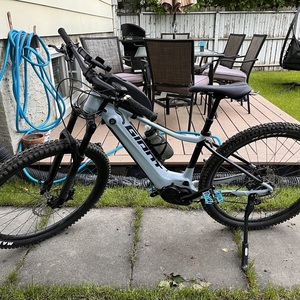 2022 Giant Fathom E+1 pro 29er 32/kmh Blue
