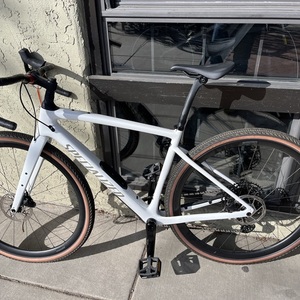 2024 Specialized Diverge Expert White