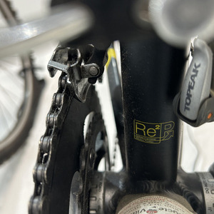 2013 Raleigh Revenio 4.0 Black and Yellow or Gold