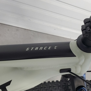 2021 Giant Stance E+1 Green