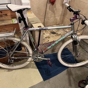 1992 Marin Bikes Indian Fire Trail Silver, gray or bare metal