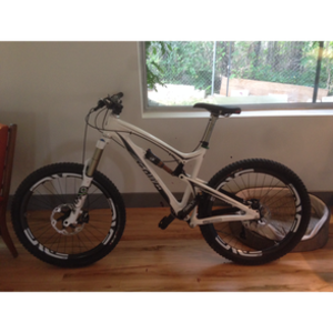 2012 Santa Cruz Nomad White