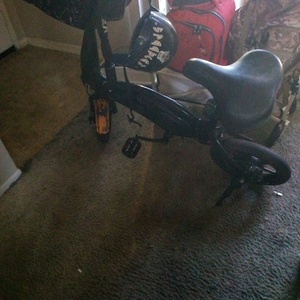 Jetson Bolt pro foldable Black and Orange