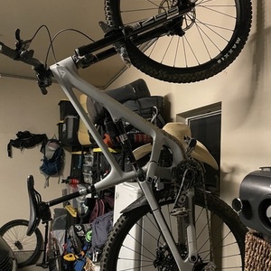 2022 YT Capra uncaged 6 Silver, gray or bare metal