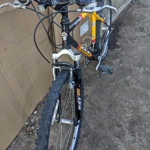 2024 GT Bicycles Aggressor Black, Yellow or Gold, and Red