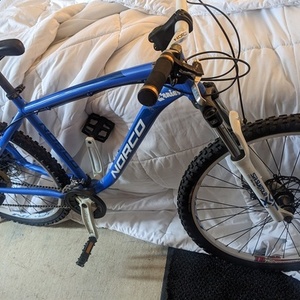 2019 Norco Bikes Katmandu Blue and White