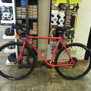 2020 Surly Straggler Pink
