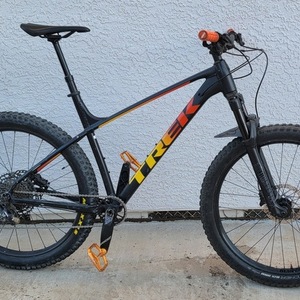2021 Trek Roscoe 8 Black