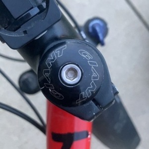 2020 Giant Talon 2 Red