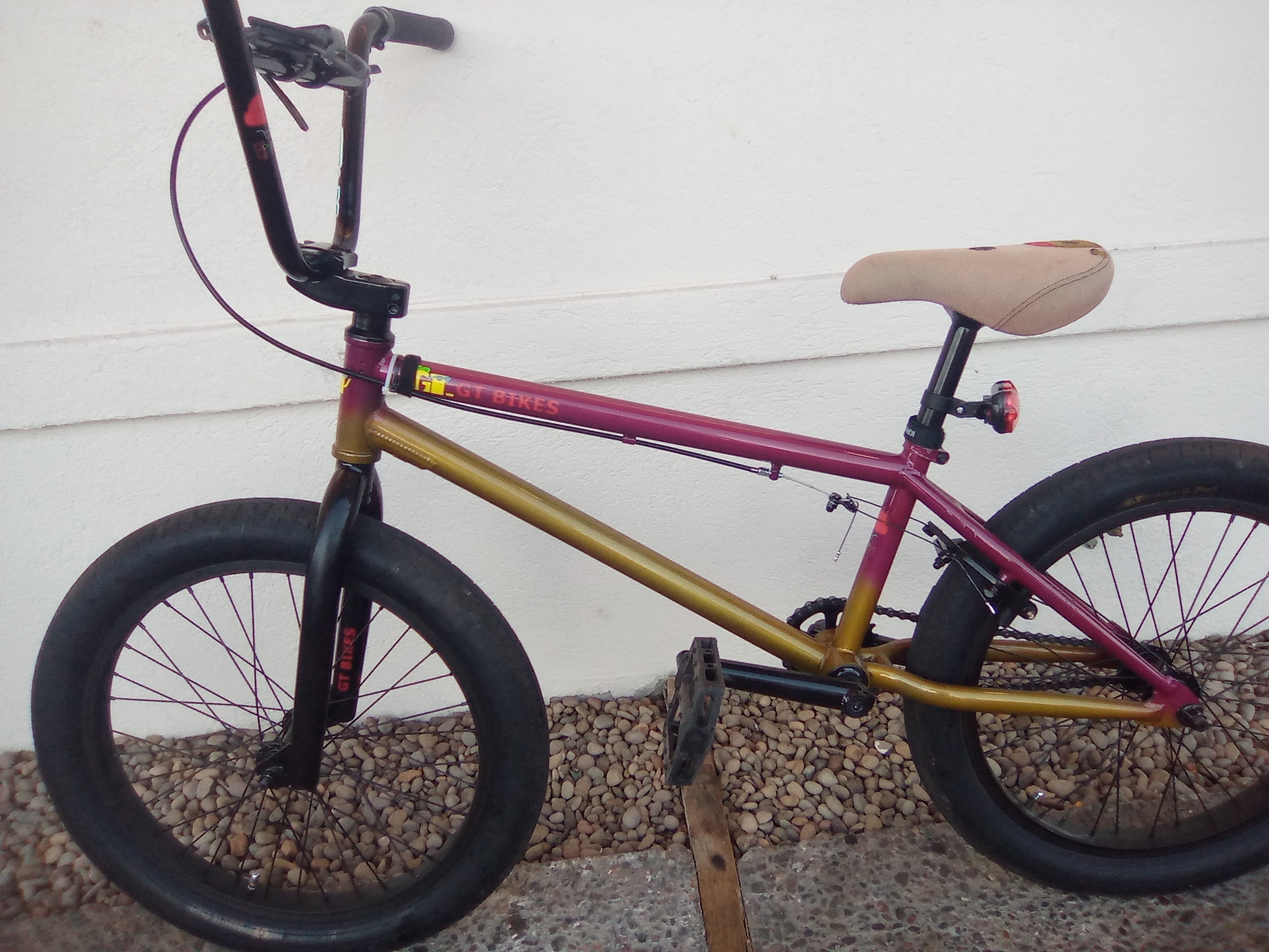 GT Bicycles Friend Ship BMX 20” Nero 2022 – Bici Da Bambino E Principianti – Resistente E Stilosa