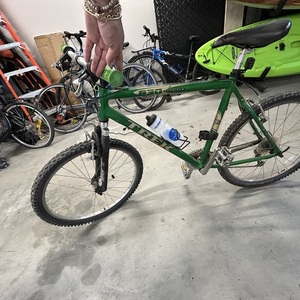 Trek Green