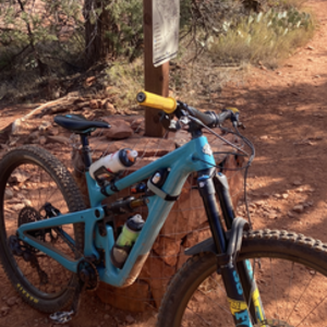 2022 Yeti SB150 Teal