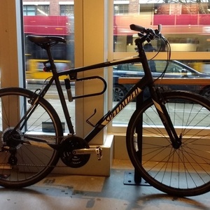 2016 Specialized Sirrus Black