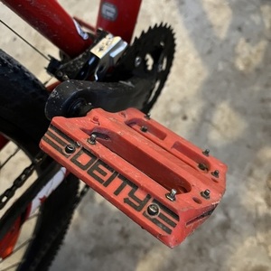 2014 Rocky Mountain Bicycles Soul 29 Red