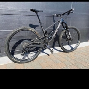 2021 Santa Cruz Tallboy C Silver, gray or bare metal