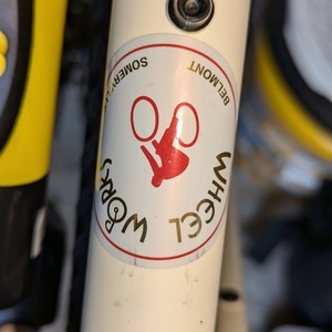 2024 Specialized Sirrus X 2.0 Birch/ Medium White