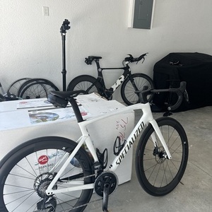 2022 Specialized Tarmac SL7 White