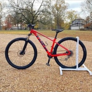 2021 Trek Marlin 6 Red