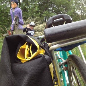 Shogun small men's frame, older model with T handlebars Teal and Yellow or Gold