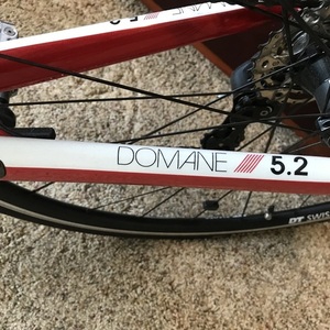 Trek Domane 5.2 WSD White