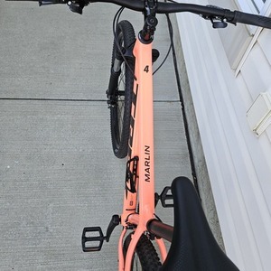 2024 Trek Marlin 4 (Gen 2) Hardtail Mountain Bi... Pink
