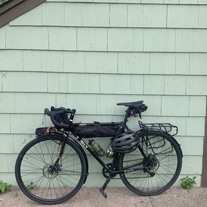 2021 Surly Straggler Black