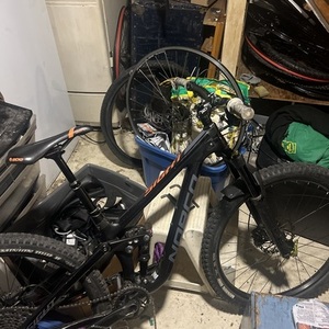 2018 Norco Bikes Full fox suspension Silver, gray or bare metal